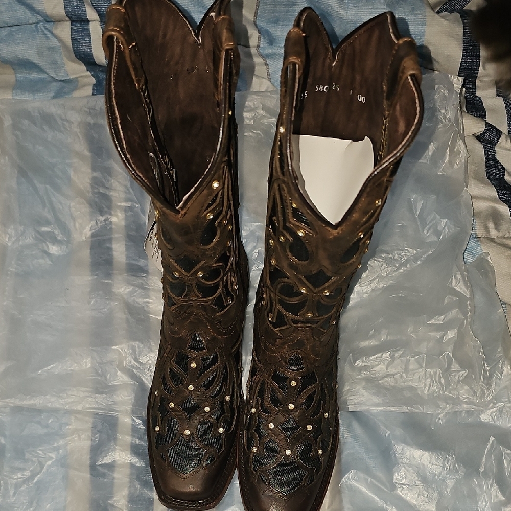 Wildflowers Women's Dark Brown Inlay Rhinestone Cowboy Boots - Picture 7 of 9
